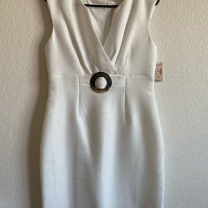 Dressbarn white dress size 10. Super cute.